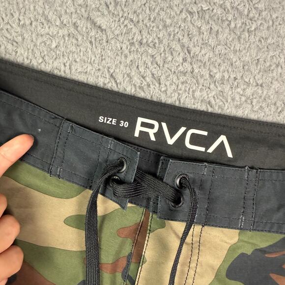RVCA Camo Board Shorts Swim Trunks Mens 30 Camouflage Green Black Stretch - Picture 4 of 9